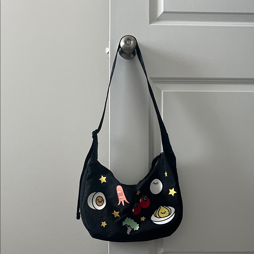 Baggu Gudetama black crescent